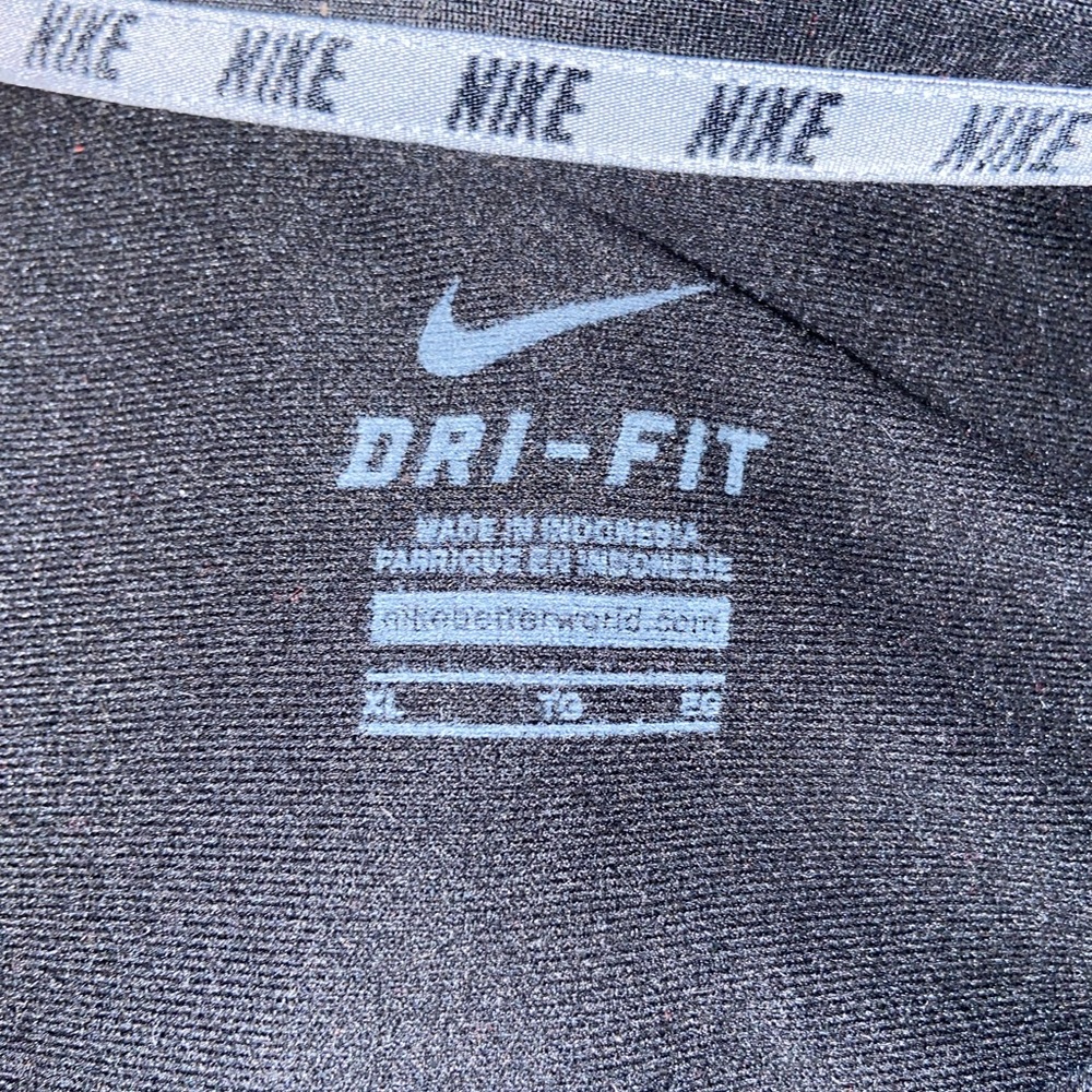 Nike 1/4 zip - Picture 7 of 7